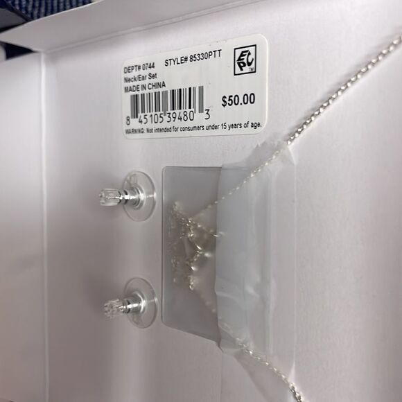 Secret Santa Sterling Silver Necklace & Earrings Set - Picture 4 of 5